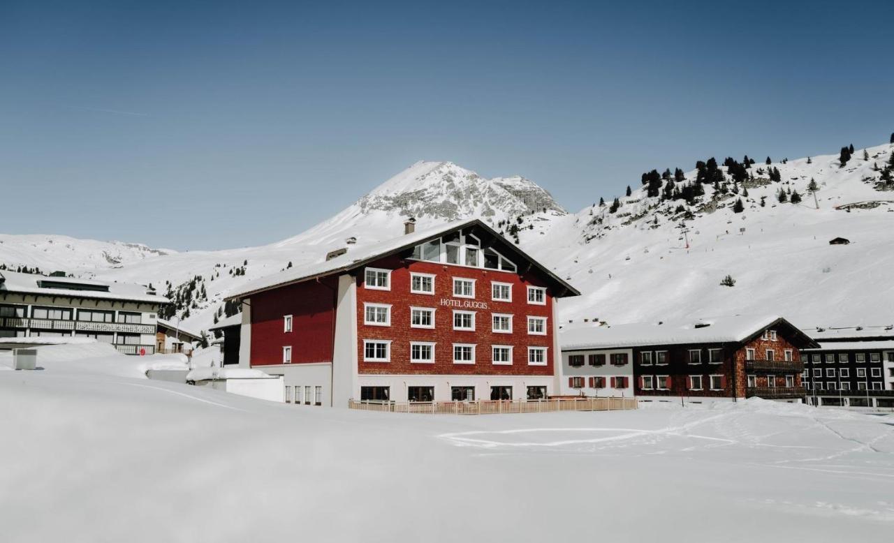 Bed & Breakfast Hotel Guggis Zürs Exteriör bild